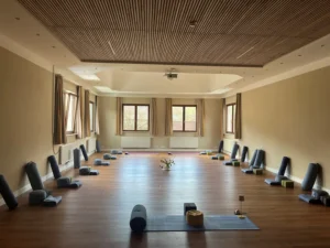 csm_Grosser_Seminarraum_Yoga_e585911174